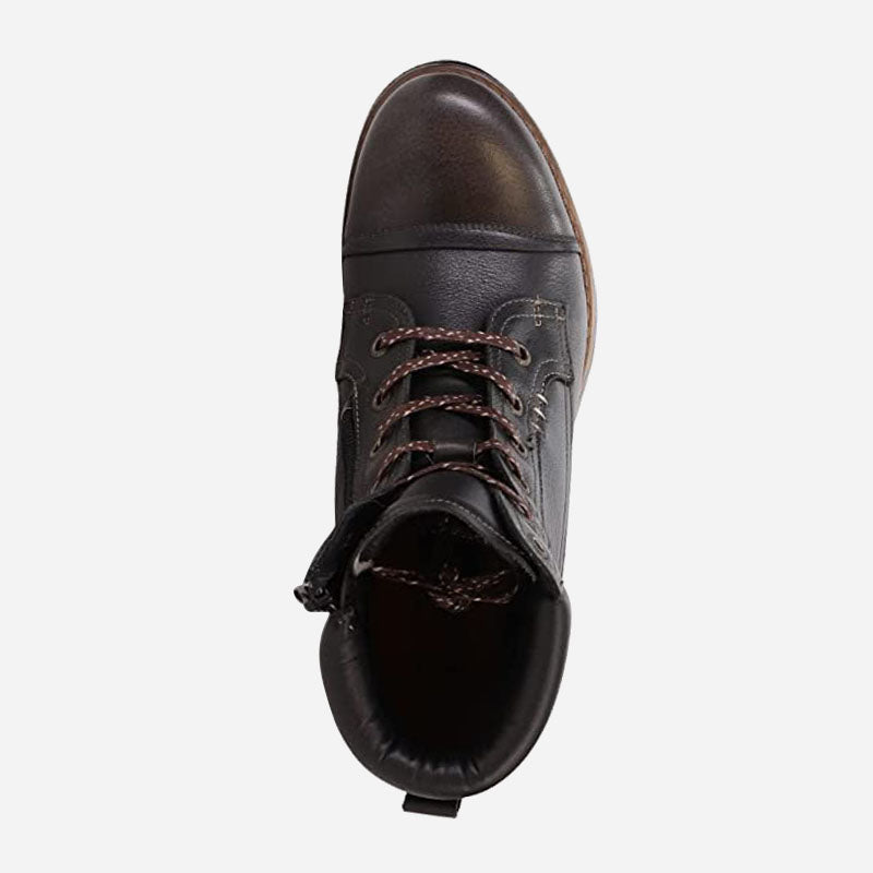 Capstone Black