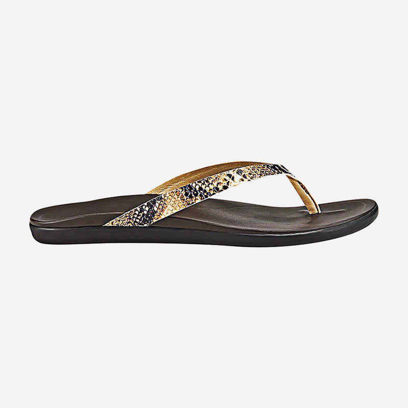 Olukai Ho'Opio Leather